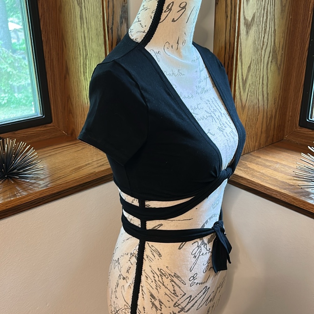 Adika Black Crop Wrap Top Size Small